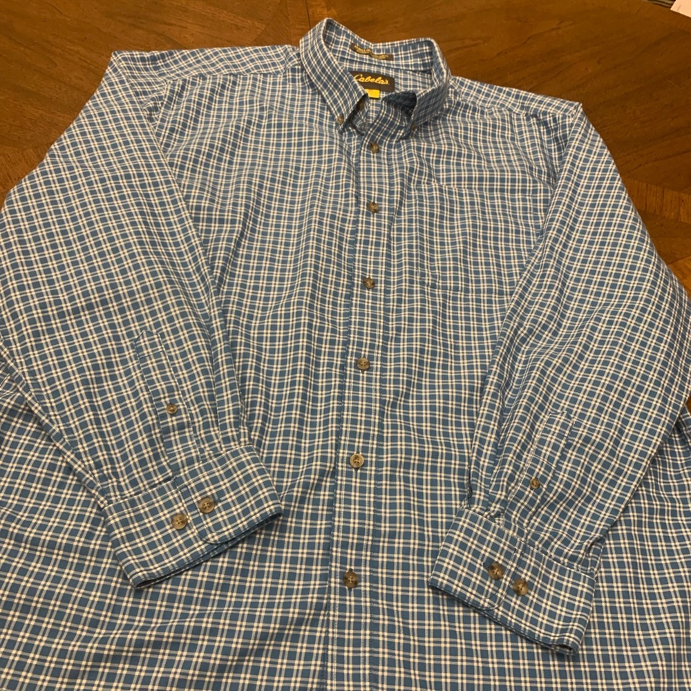 Cabela’s Men’s long sleeve, small plaid print, business casual shirt, 2XL/2TG